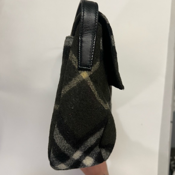 Rare Authentic Burberrys of London Blue Label Wool shoulder bag. Green/black - Picture 6 of 9